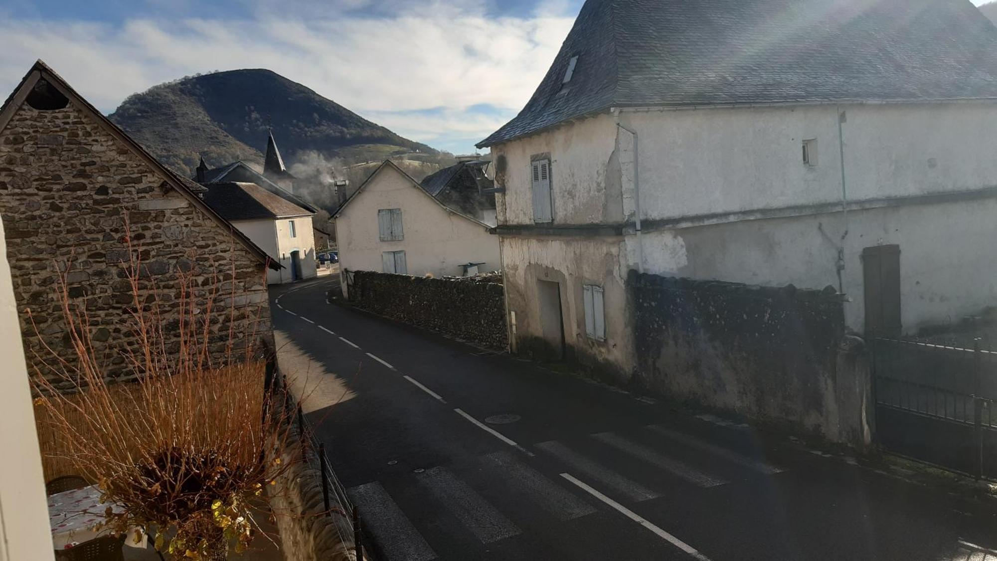 Maison De Campagne Issor Extérieur photo